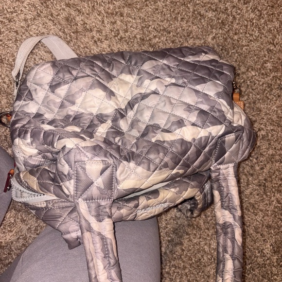 Mz Wallace Sutton bag camo - Picture 4 of 6
